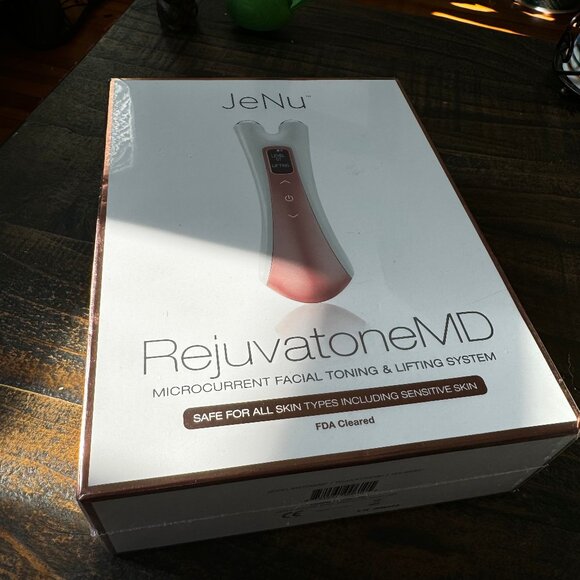 Trophy Skin Jenu RejuvatoneMD Microcurrent Device - NEW & SEALED - Picture 1 of 1